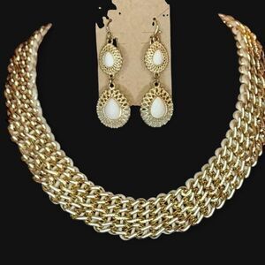 72. Source-unknown Women's Gold Jewelry